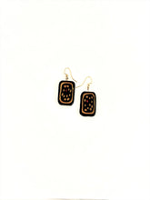 Load image into Gallery viewer, Dots Earrings