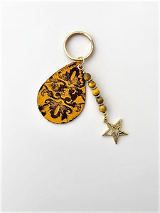 Gold Bead Star Keychain